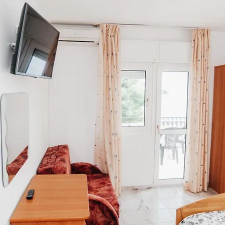 Guest house Villa Aequum